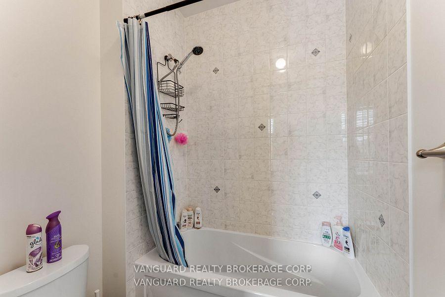 Photo 33 of 75 Treetops Boulevard, New Tecumseth, Rural New Tecumseth — HOMEH