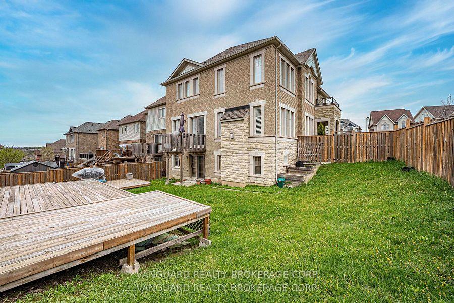 Photo 43 of 75 Treetops Boulevard, New Tecumseth, Rural New Tecumseth — HOMEH