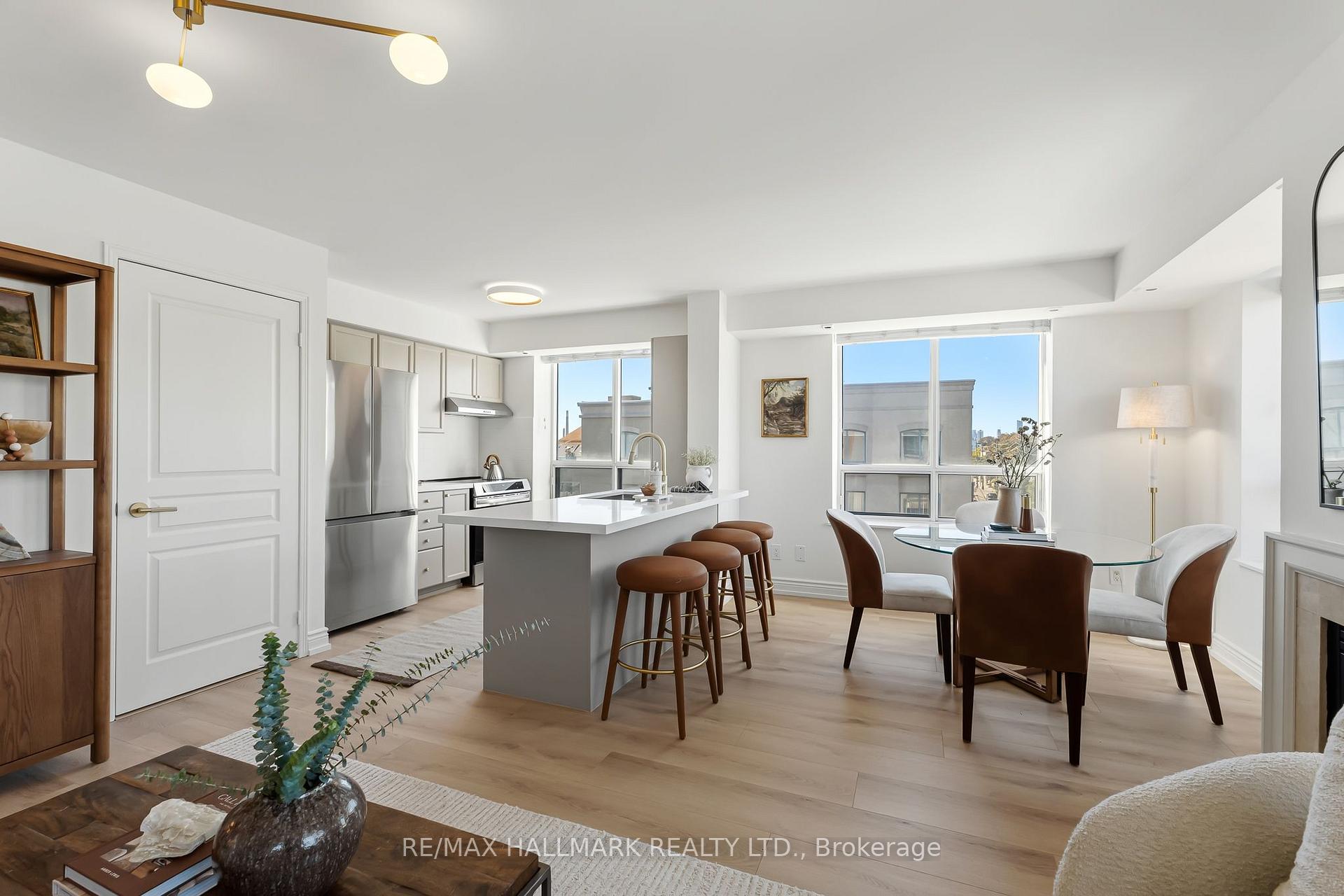 Photo 13 of Unit 404, 1797 Queen Street E, Toronto, The Beaches — HOMEH