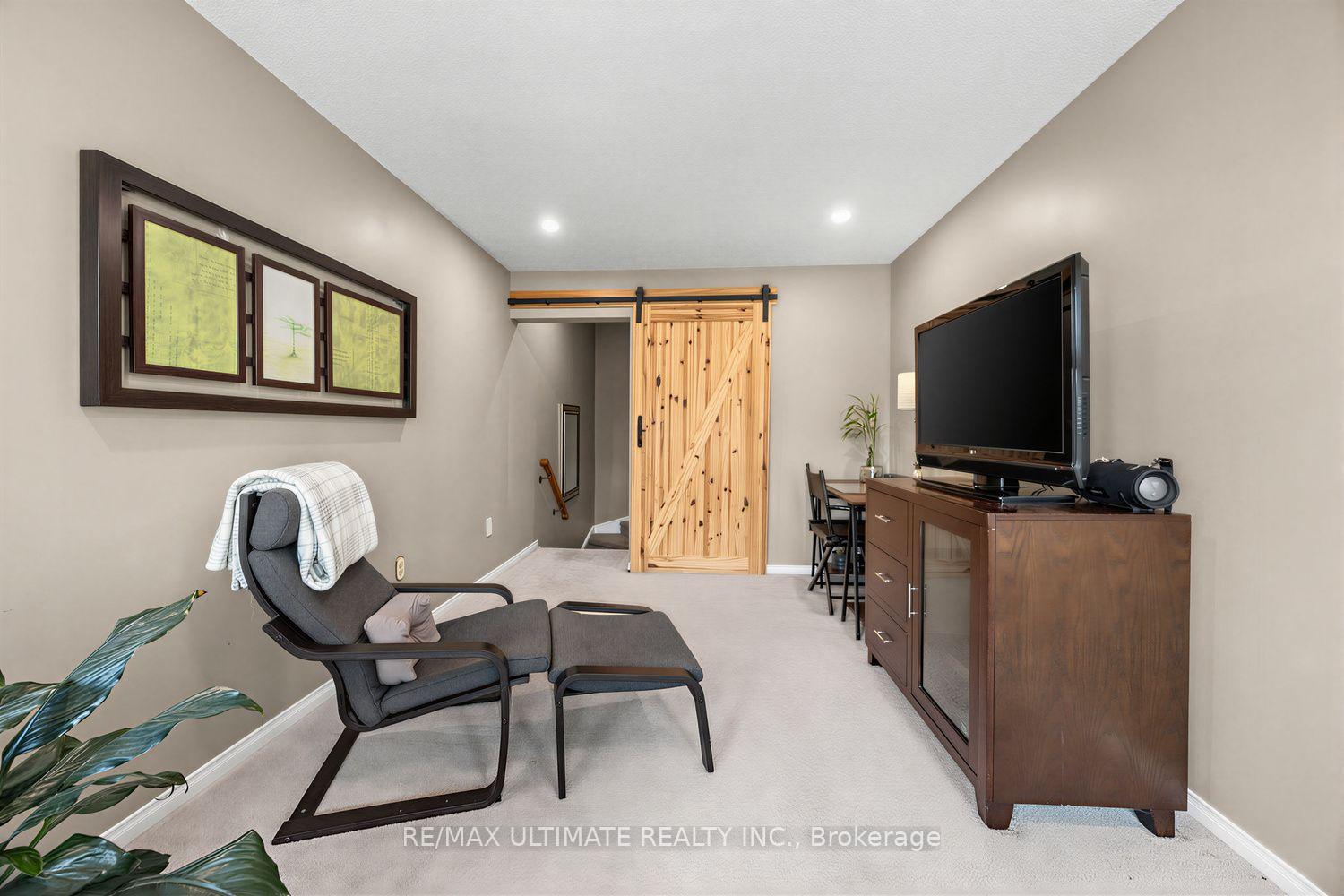 Photo 17 of 42 Landerville Lane, Clarington, Bowmanville — HOMEH