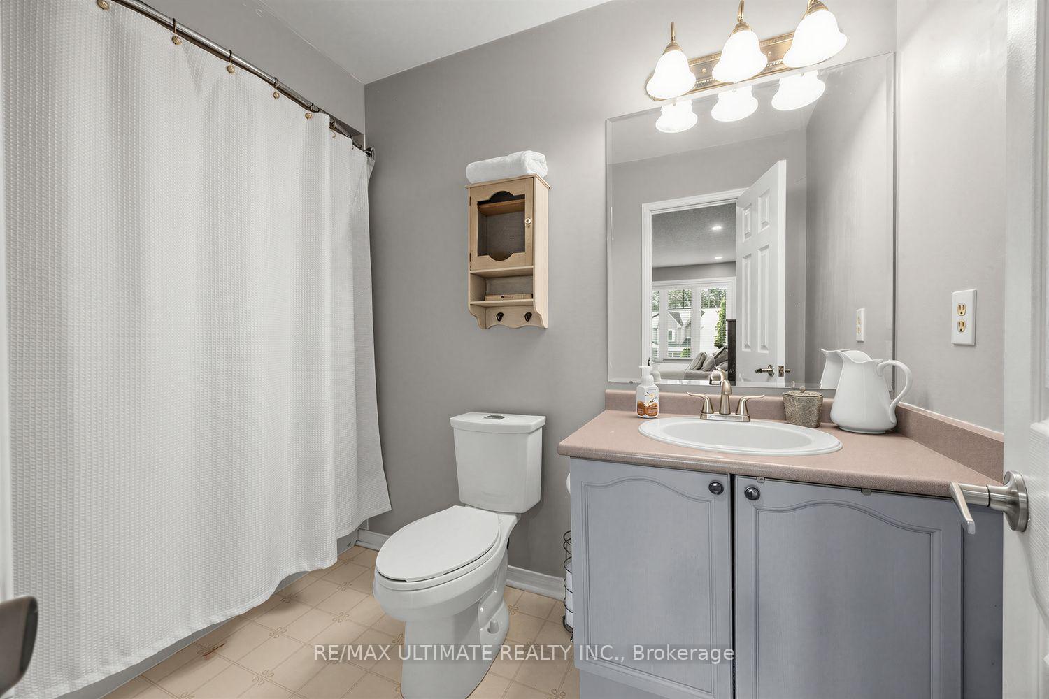 Photo 20 of 42 Landerville Lane, Clarington, Bowmanville — HOMEH