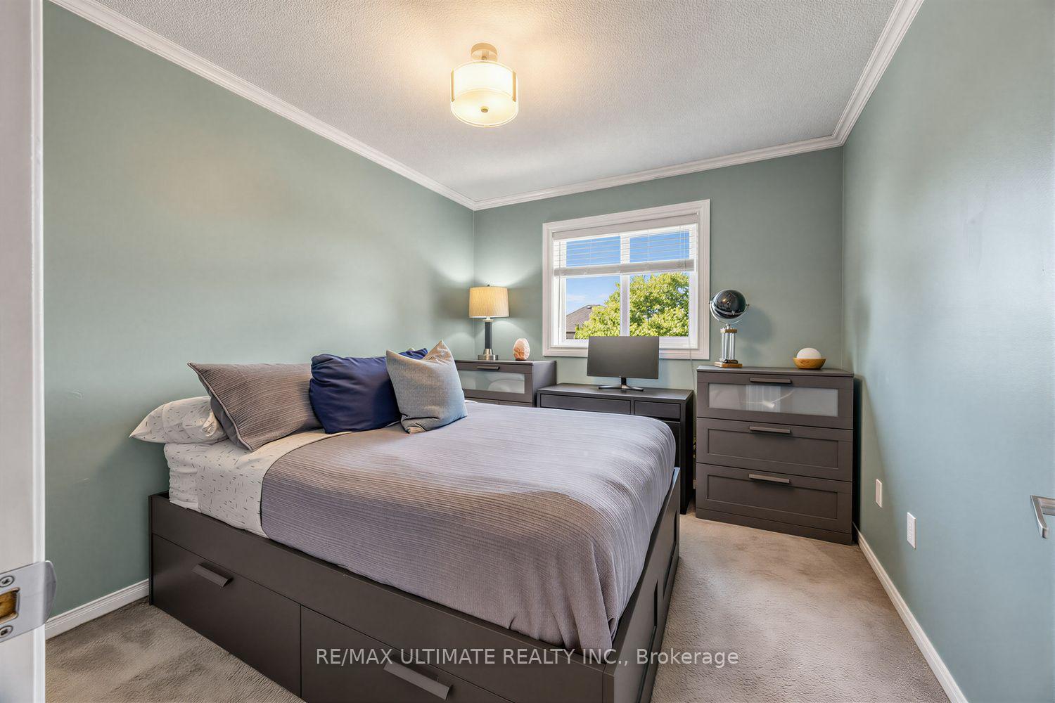 Photo 23 of 42 Landerville Lane, Clarington, Bowmanville — HOMEH