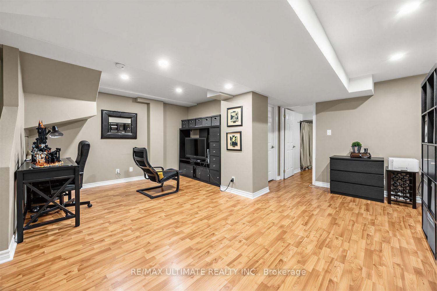 Photo 27 of 42 Landerville Lane, Clarington, Bowmanville — HOMEH