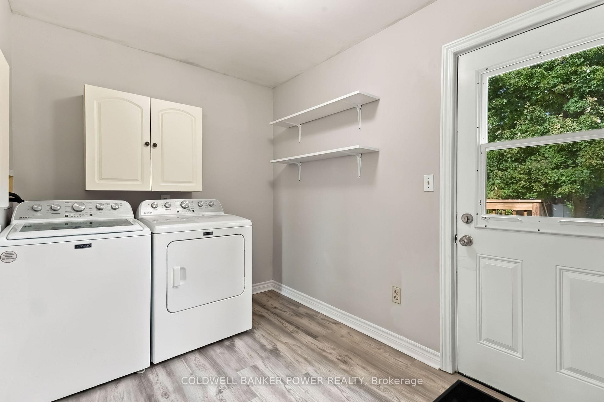 Photo 17 of 168 William Street, North Middlesex, Ailsa Craig — HOMEH