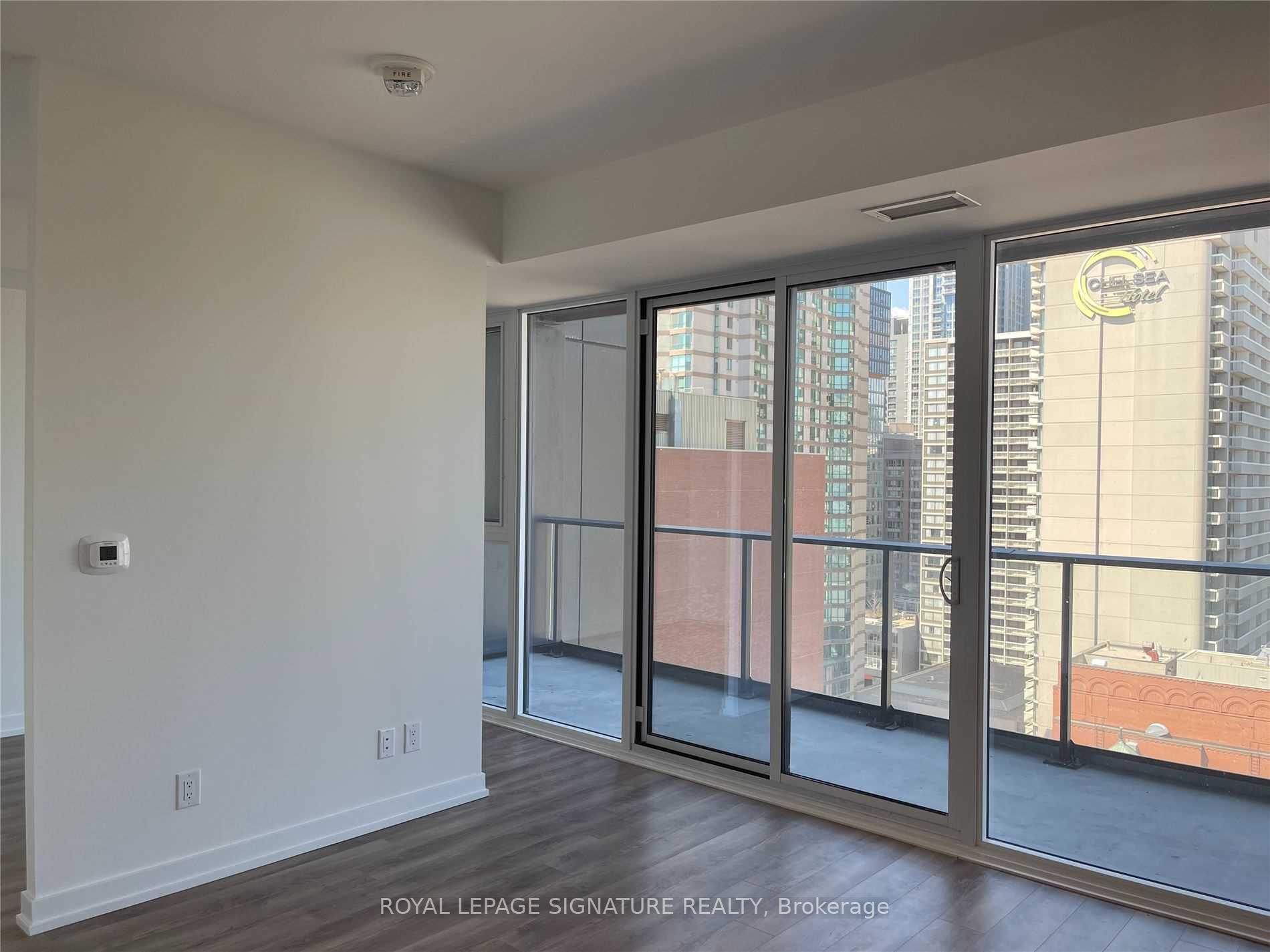 Photo 4 of Unit 1301, 20 Edward Street, Toronto, Bay Street Corridor — HOMEH