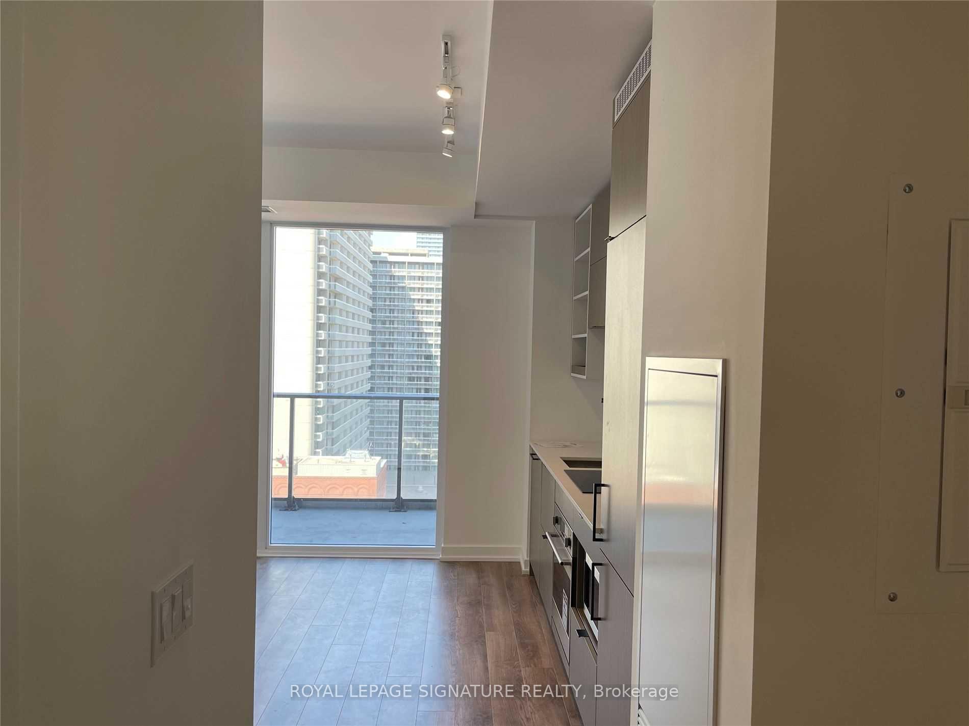 Photo 10 of Unit 1301, 20 Edward Street, Toronto, Bay Street Corridor — HOMEH
