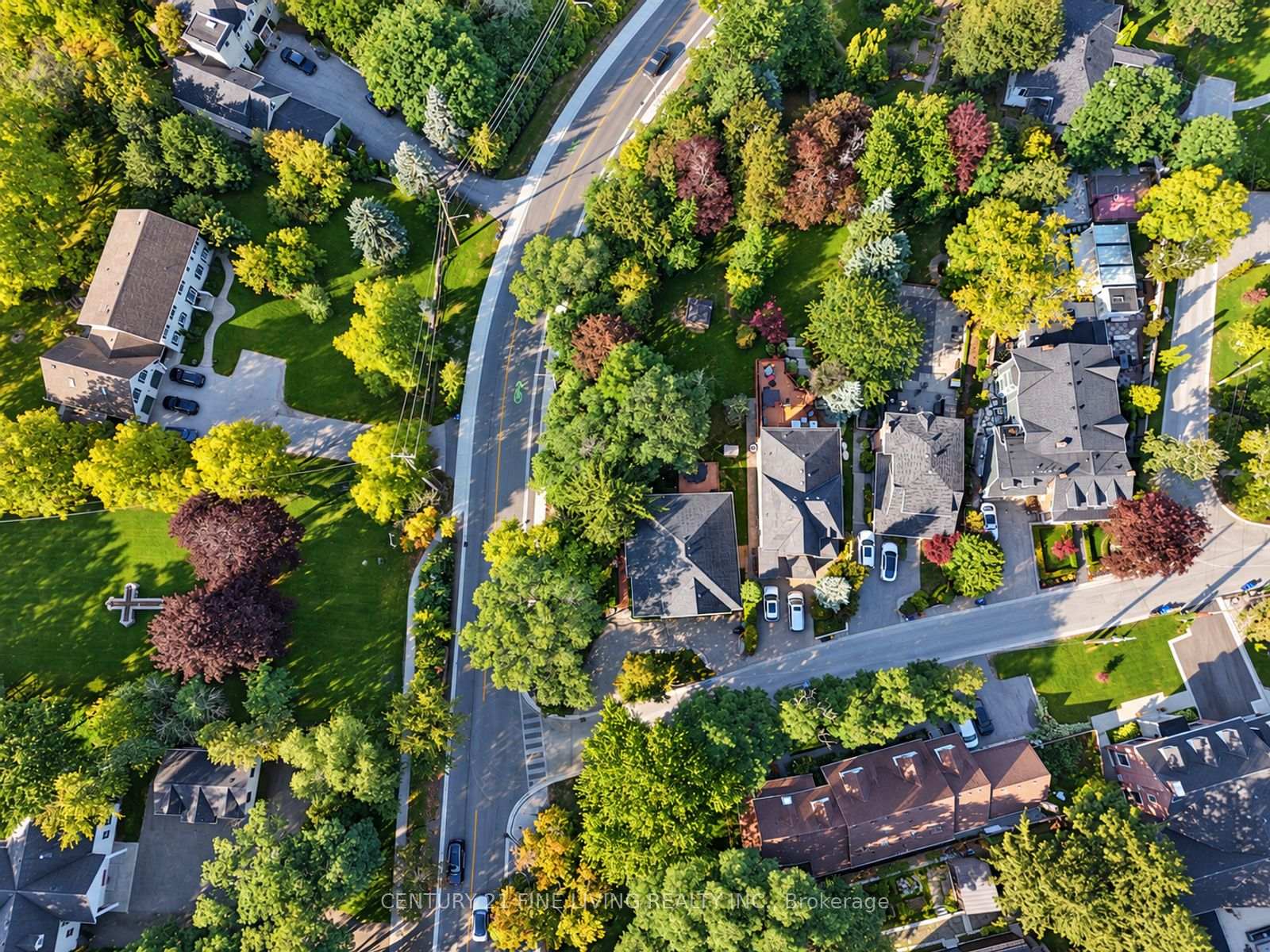 Photo 22 of 8 Lester B Pearson Street, Vaughan, Kleinburg — HOMEH