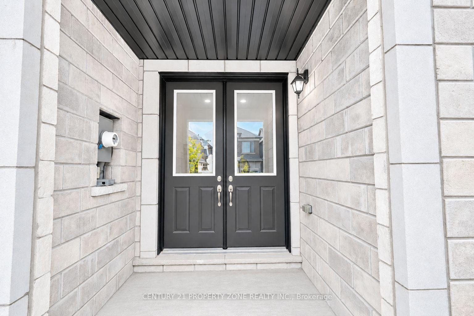 Photo 17 of 43 Minnock Street, Caledon, Rural Caledon — HOMEH