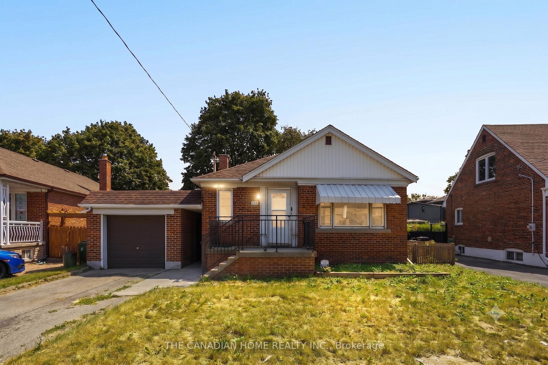 Photo 4 of 1373 Pharmacy Avenue, Scarborough, Wexford-Maryvale — HOMEH