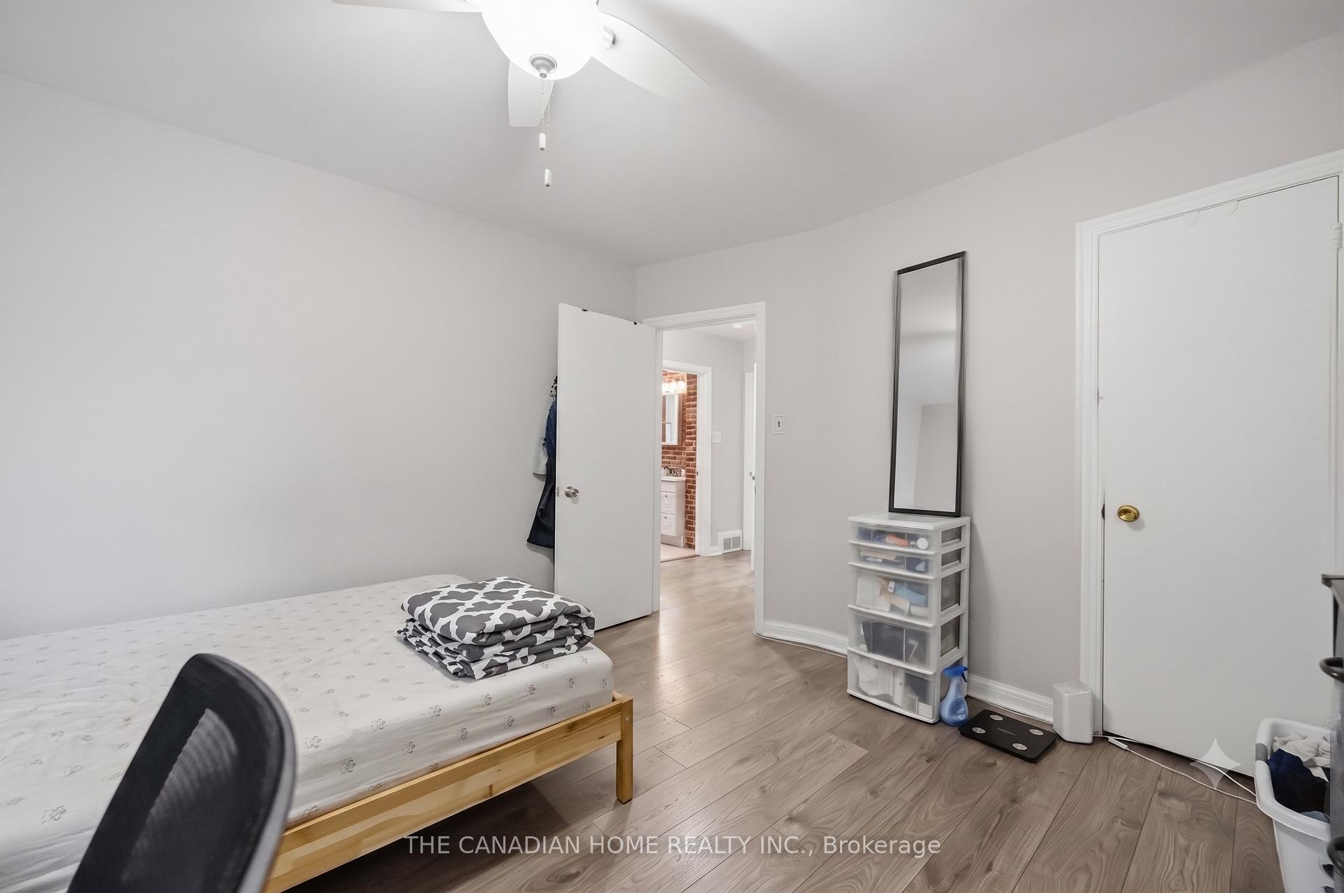 Photo 19 of 1373 Pharmacy Avenue, Scarborough, Wexford-Maryvale — HOMEH
