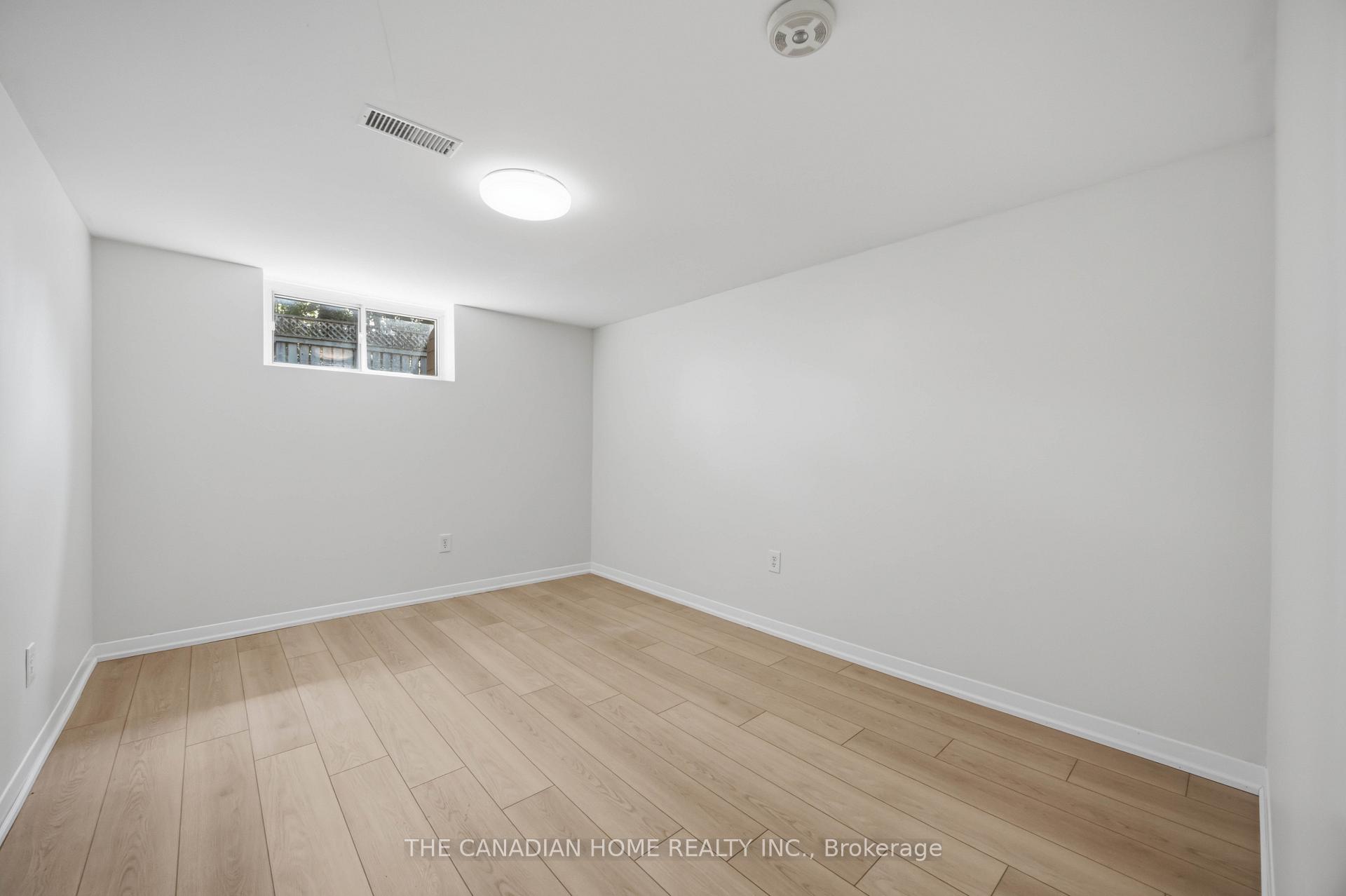 Photo 36 of 1373 Pharmacy Avenue, Scarborough, Wexford-Maryvale — HOMEH