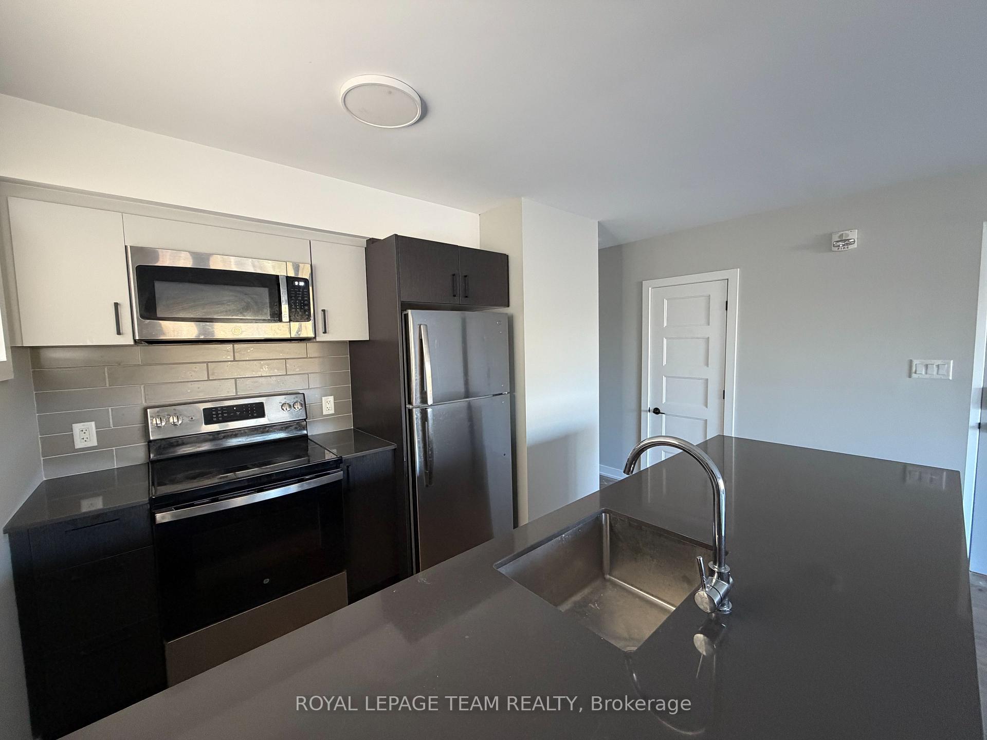 Photo 15 of Unit 102, 1305 Summerville Avenue, Ottawa, Carlington — HOMEH