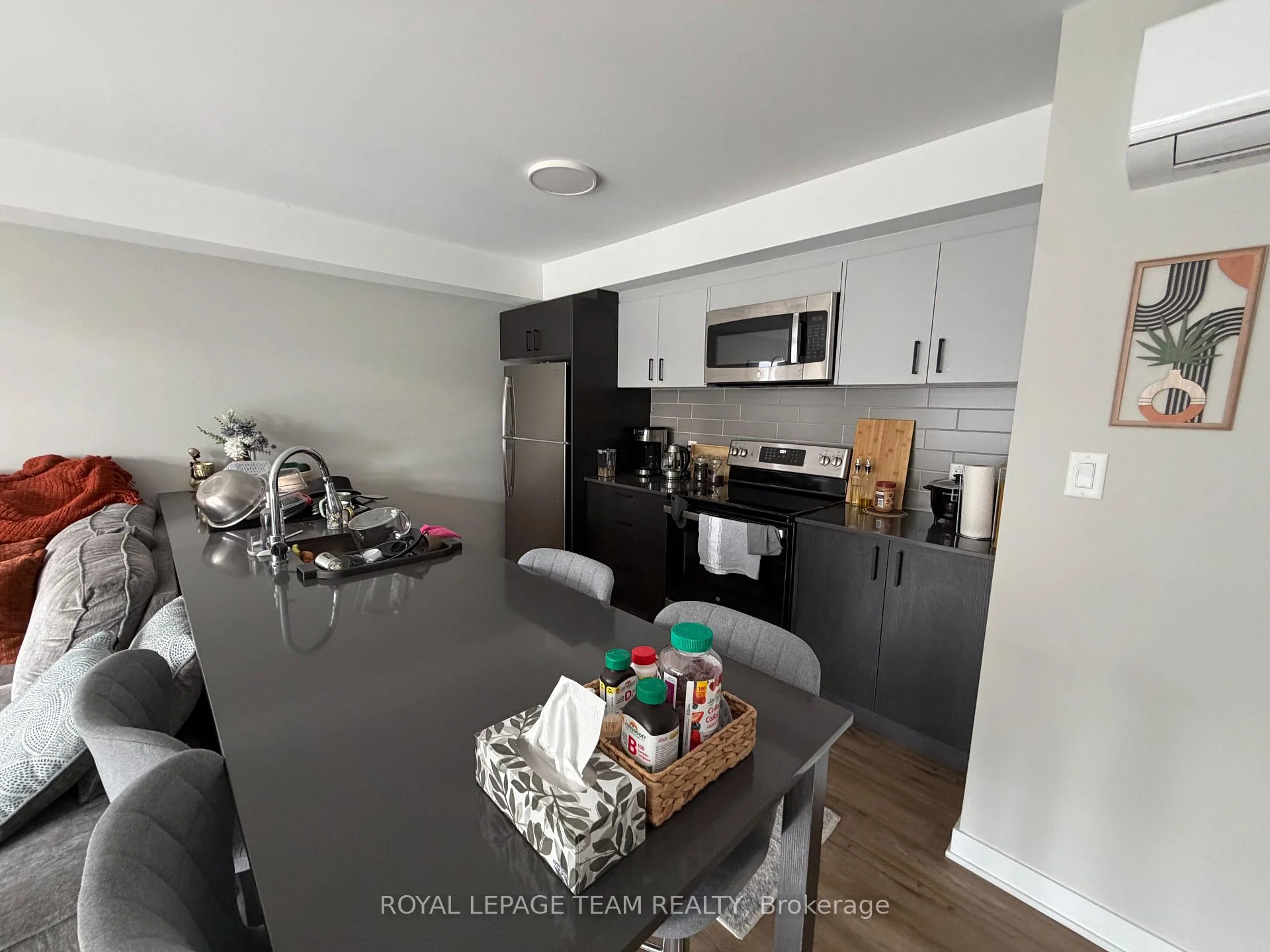 Photo 5 of Unit 102, 1305 Summerville Avenue, Ottawa, Carlington — HOMEH