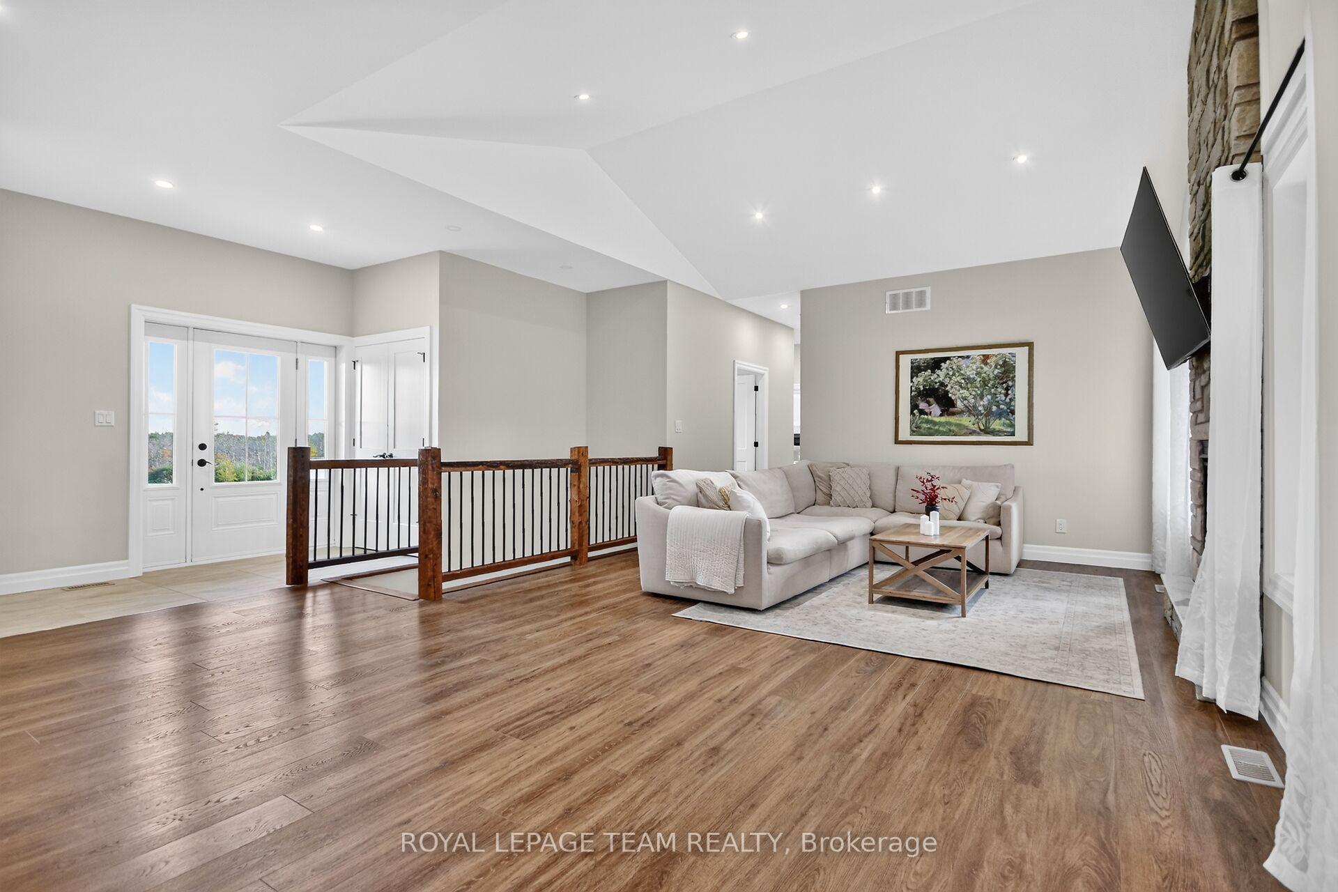 Photo 8 of 181 Harold Jones Way, Beckwith, Beckwith Twp — HOMEH