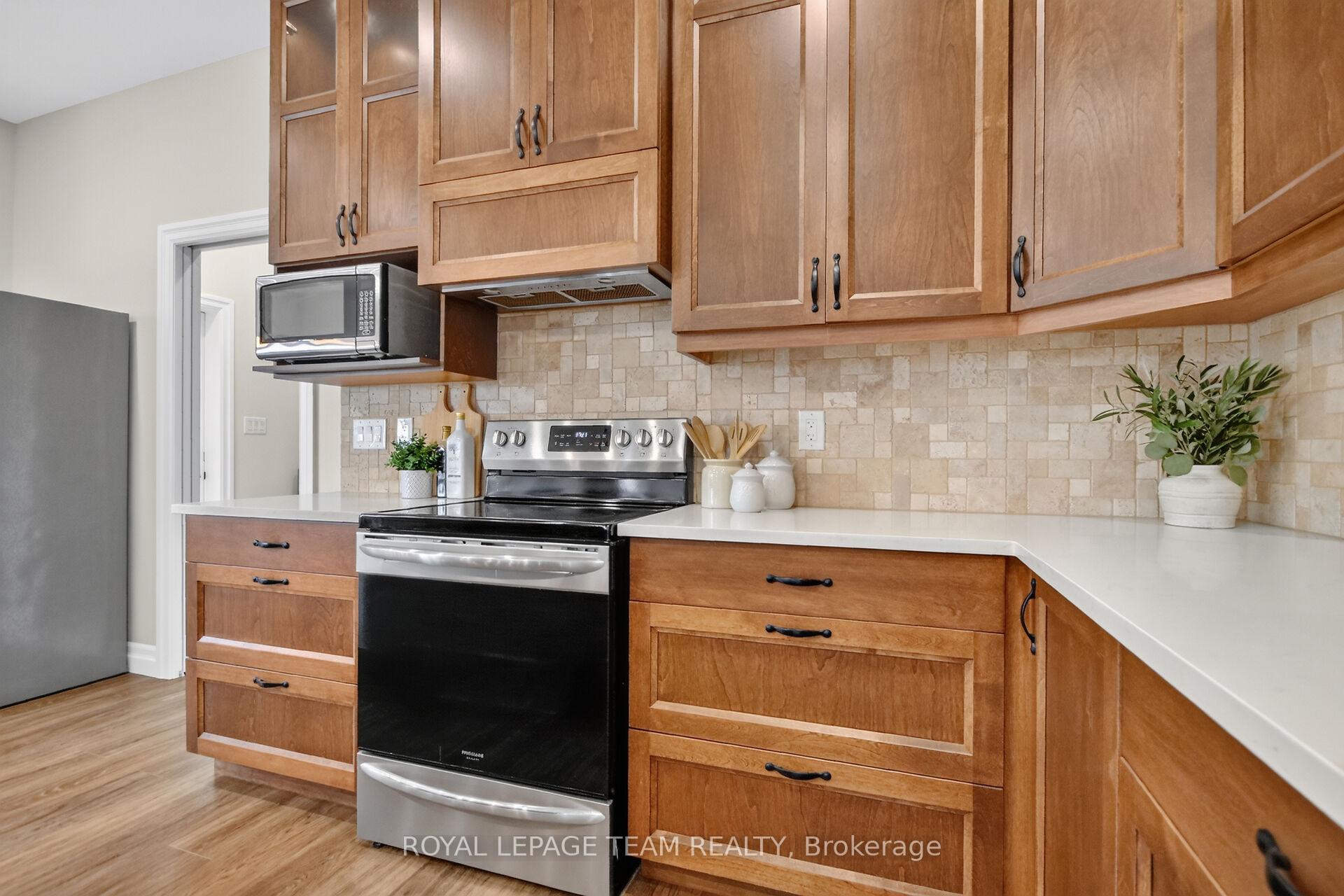 Photo 20 of 181 Harold Jones Way, Beckwith, Beckwith Twp — HOMEH