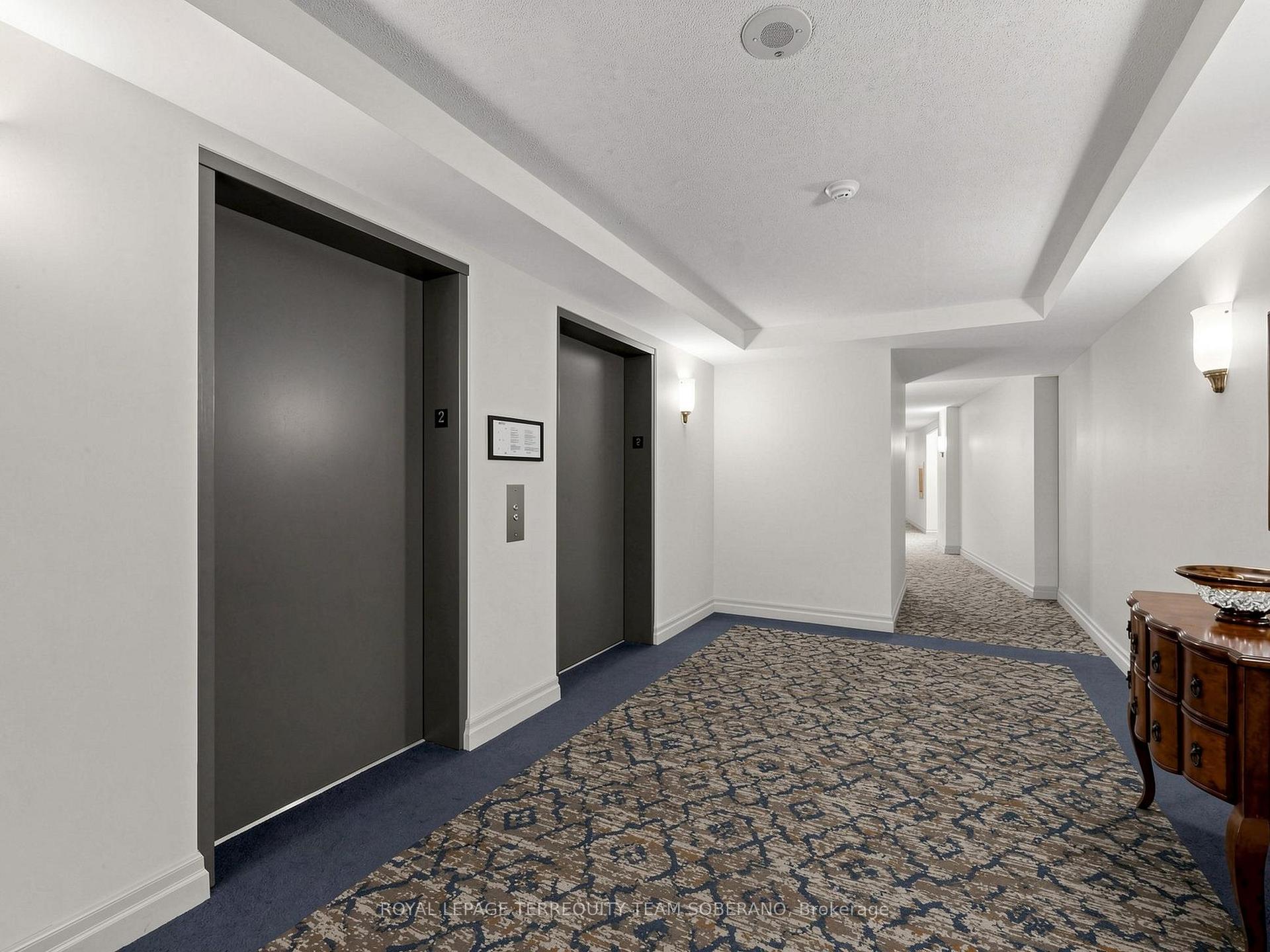 Photo 7 of Unit 212, 2506 Rutherford Road, Vaughan, Maple — HOMEH