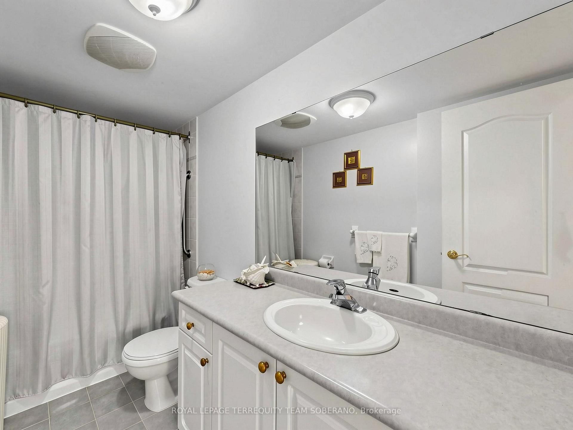 Photo 31 of Unit 212, 2506 Rutherford Road, Vaughan, Maple — HOMEH