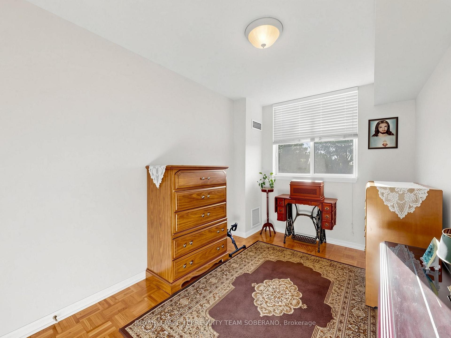 Photo 35 of Unit 212, 2506 Rutherford Road, Vaughan, Maple — HOMEH