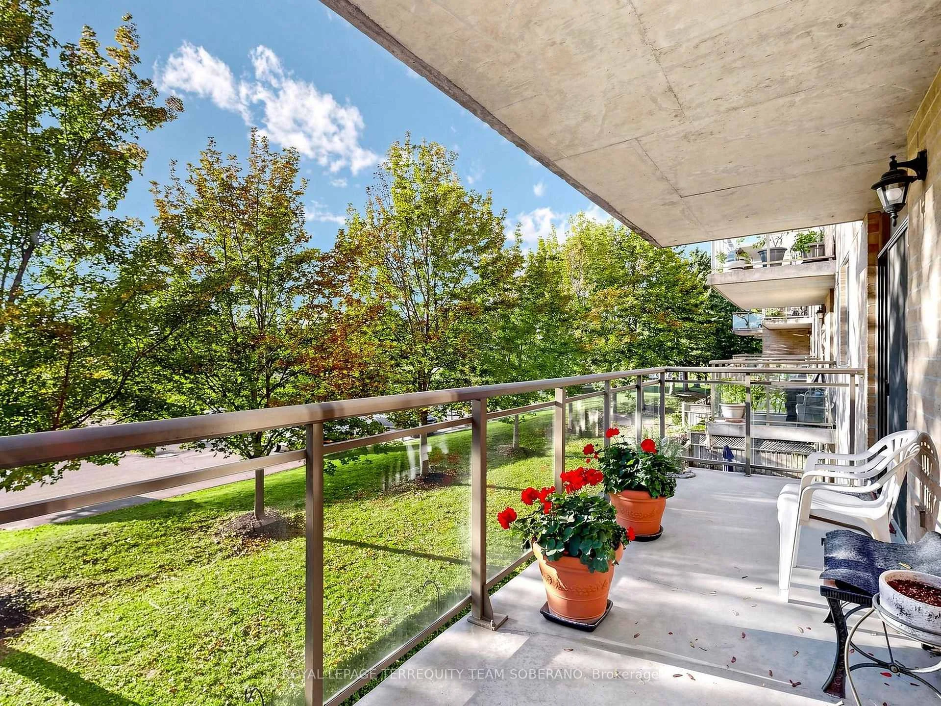 Photo 43 of Unit 212, 2506 Rutherford Road, Vaughan, Maple — HOMEH