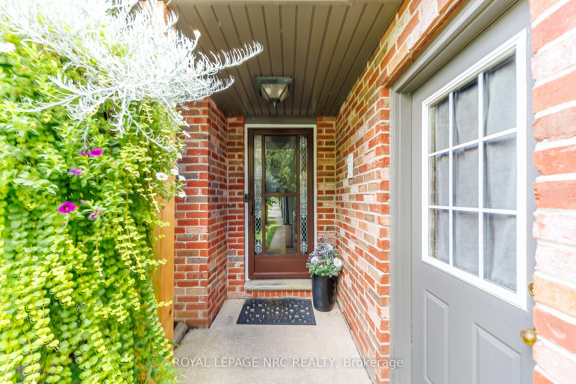 Photo 5 of 277 Forks Road, Welland, Dain City — HOMEH