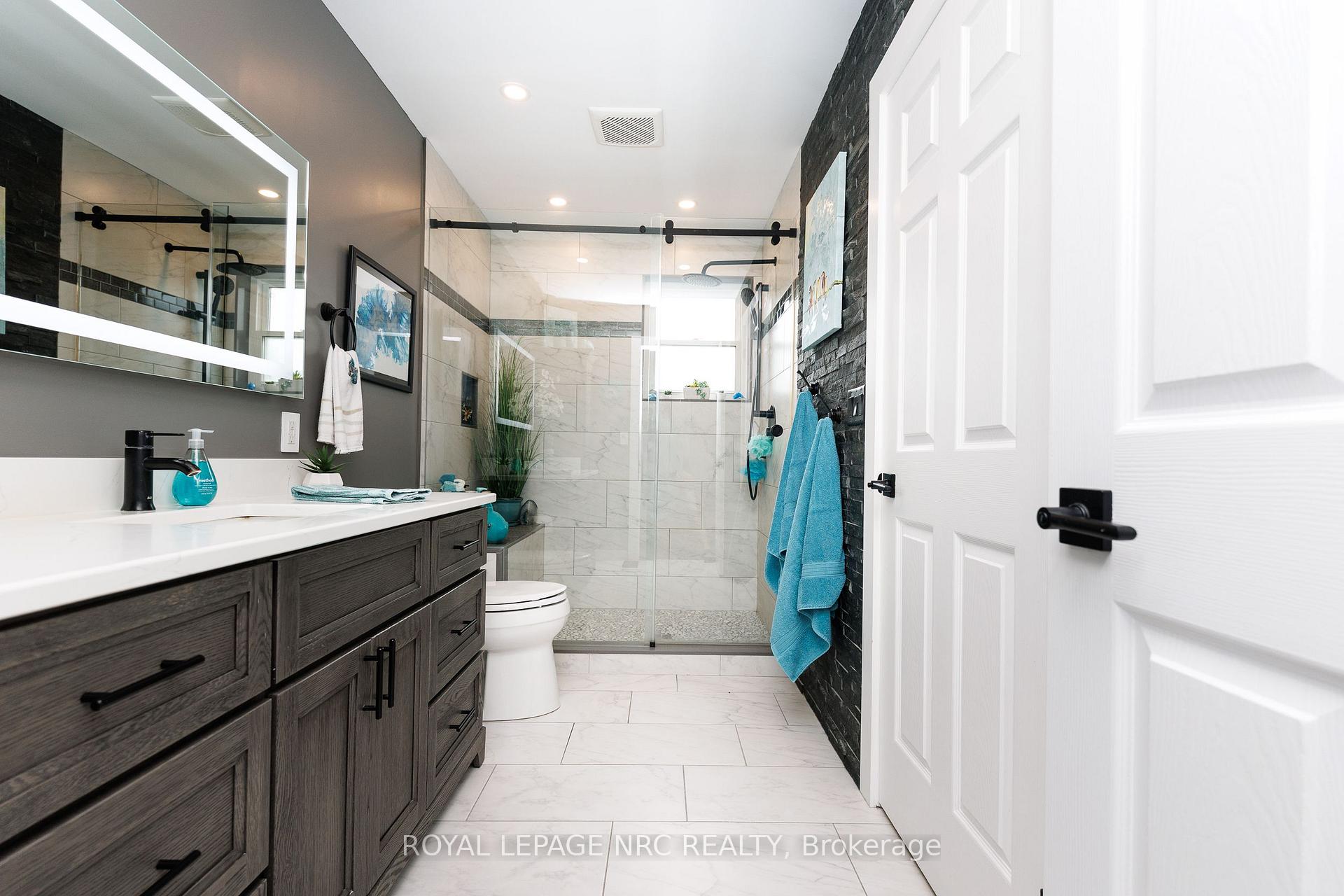 Photo 16 of 277 Forks Road, Welland, Dain City — HOMEH