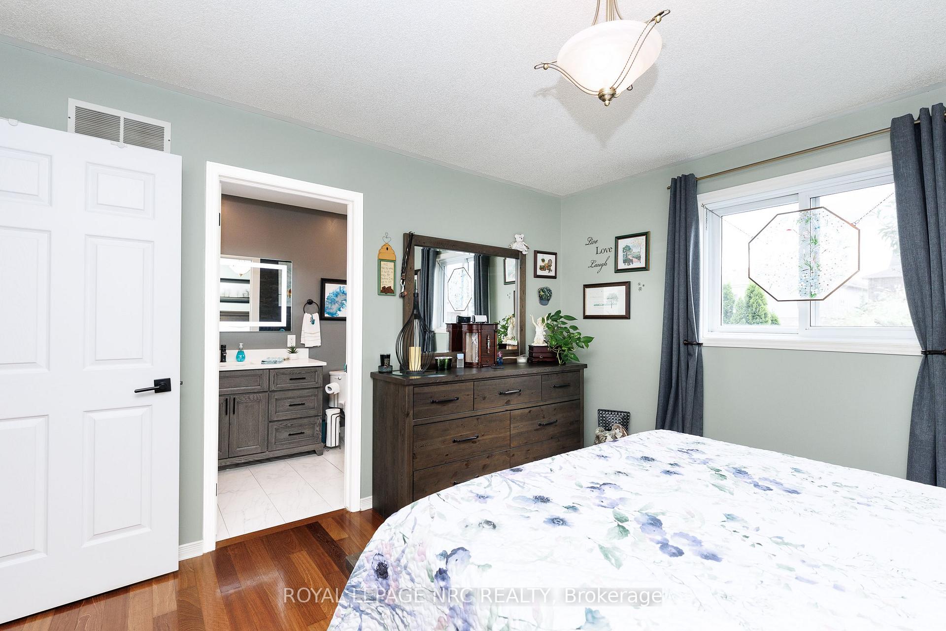 Photo 18 of 277 Forks Road, Welland, Dain City — HOMEH