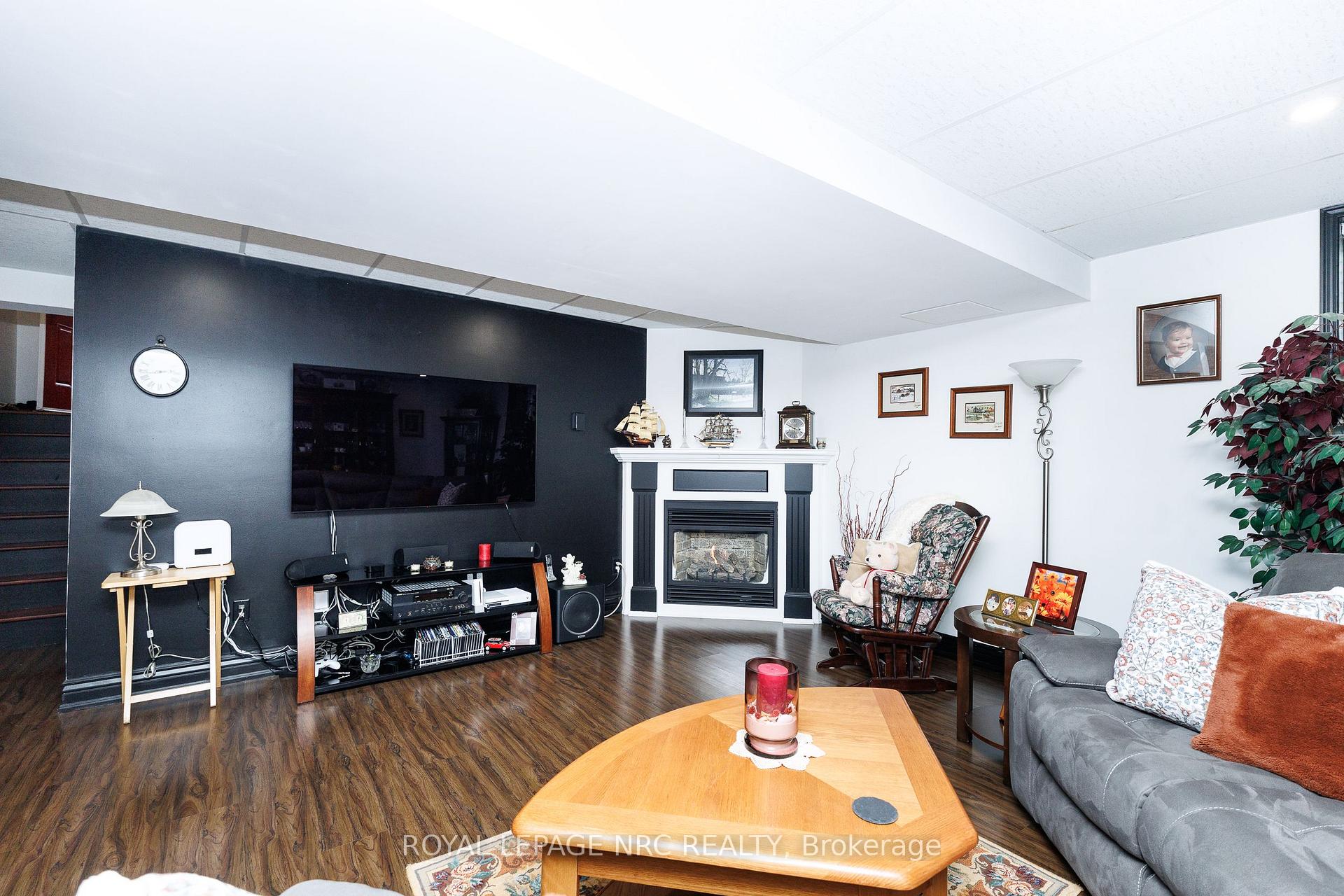 Photo 26 of 277 Forks Road, Welland, Dain City — HOMEH