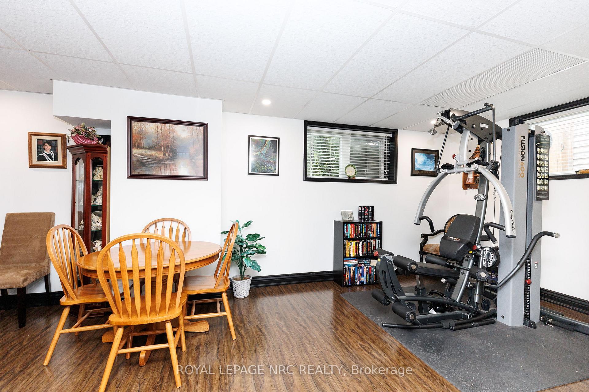 Photo 29 of 277 Forks Road, Welland, Dain City — HOMEH