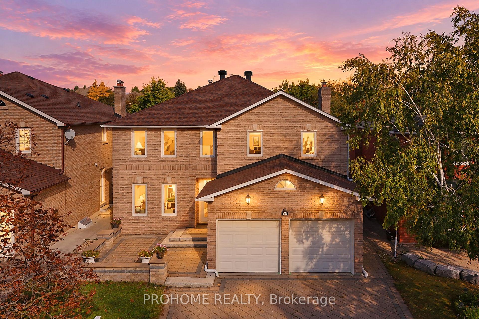 Photo 1 of 75 Somerset Crescent, Richmond Hill, Observatory — HOMEH