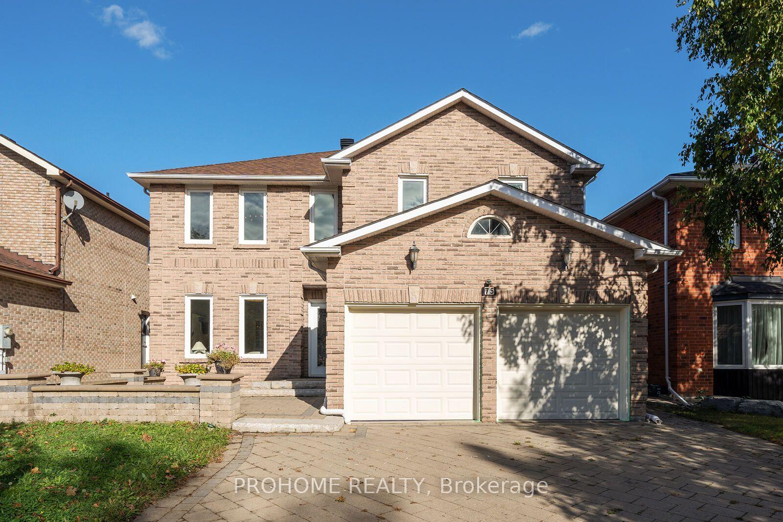Photo 2 of 75 Somerset Crescent, Richmond Hill, Observatory — HOMEH