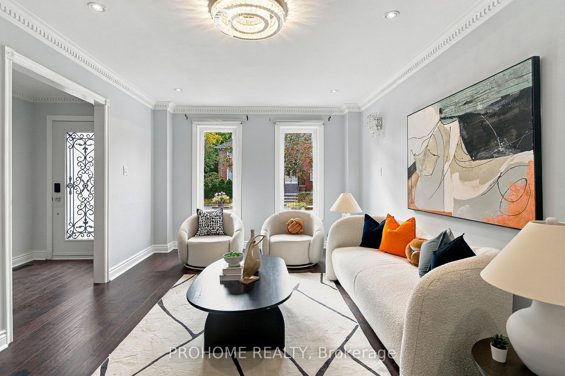 Photo 5 of 75 Somerset Crescent, Richmond Hill, Observatory — HOMEH