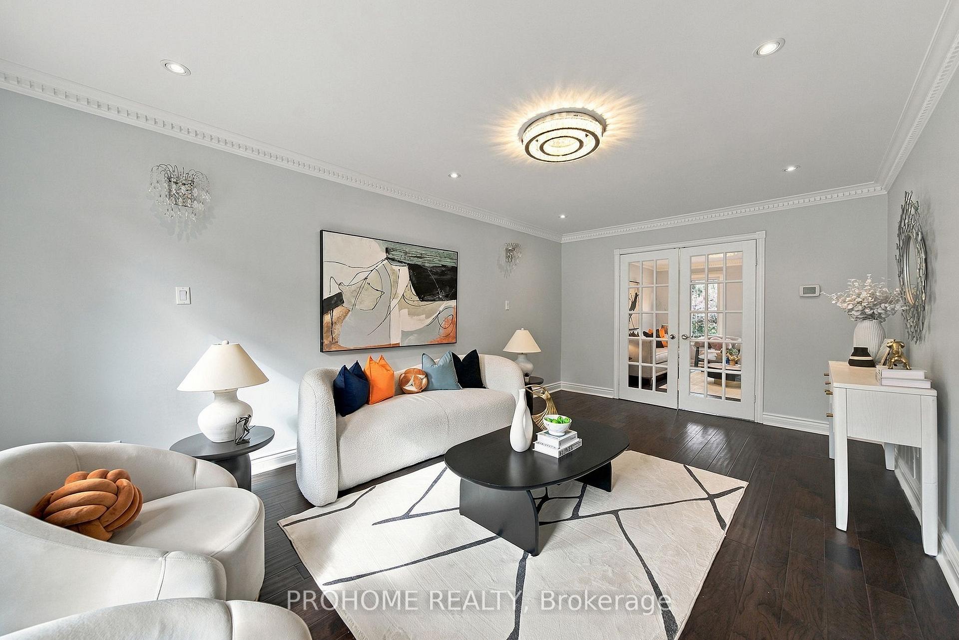 Photo 6 of 75 Somerset Crescent, Richmond Hill, Observatory — HOMEH