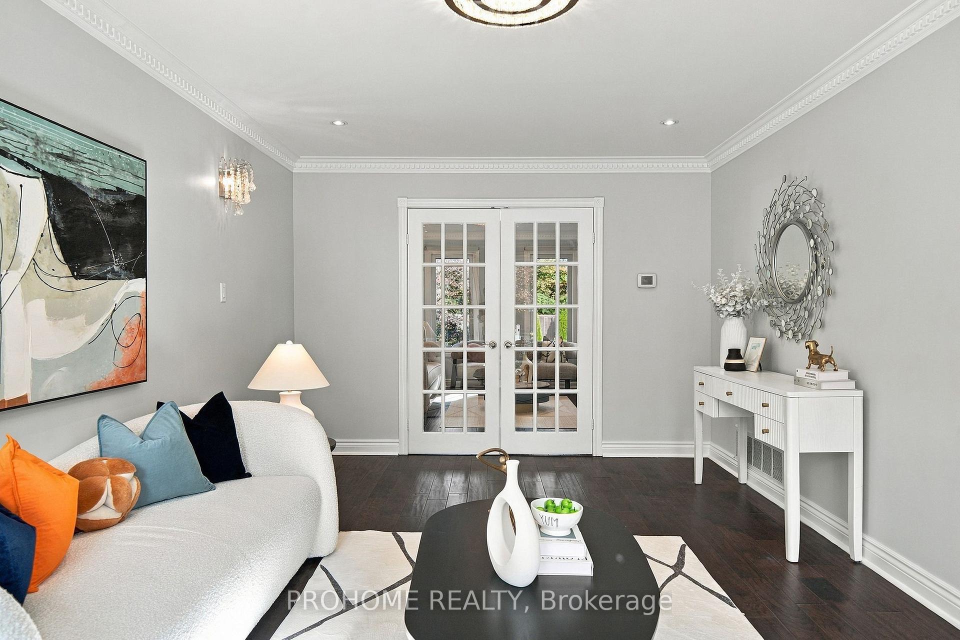 Photo 8 of 75 Somerset Crescent, Richmond Hill, Observatory — HOMEH
