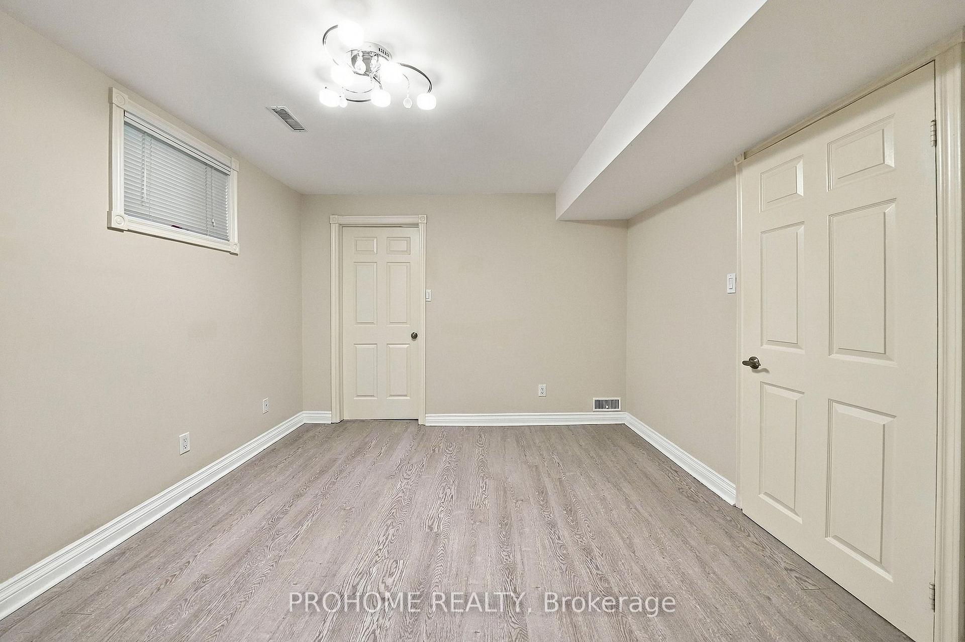 Photo 36 of 75 Somerset Crescent, Richmond Hill, Observatory — HOMEH