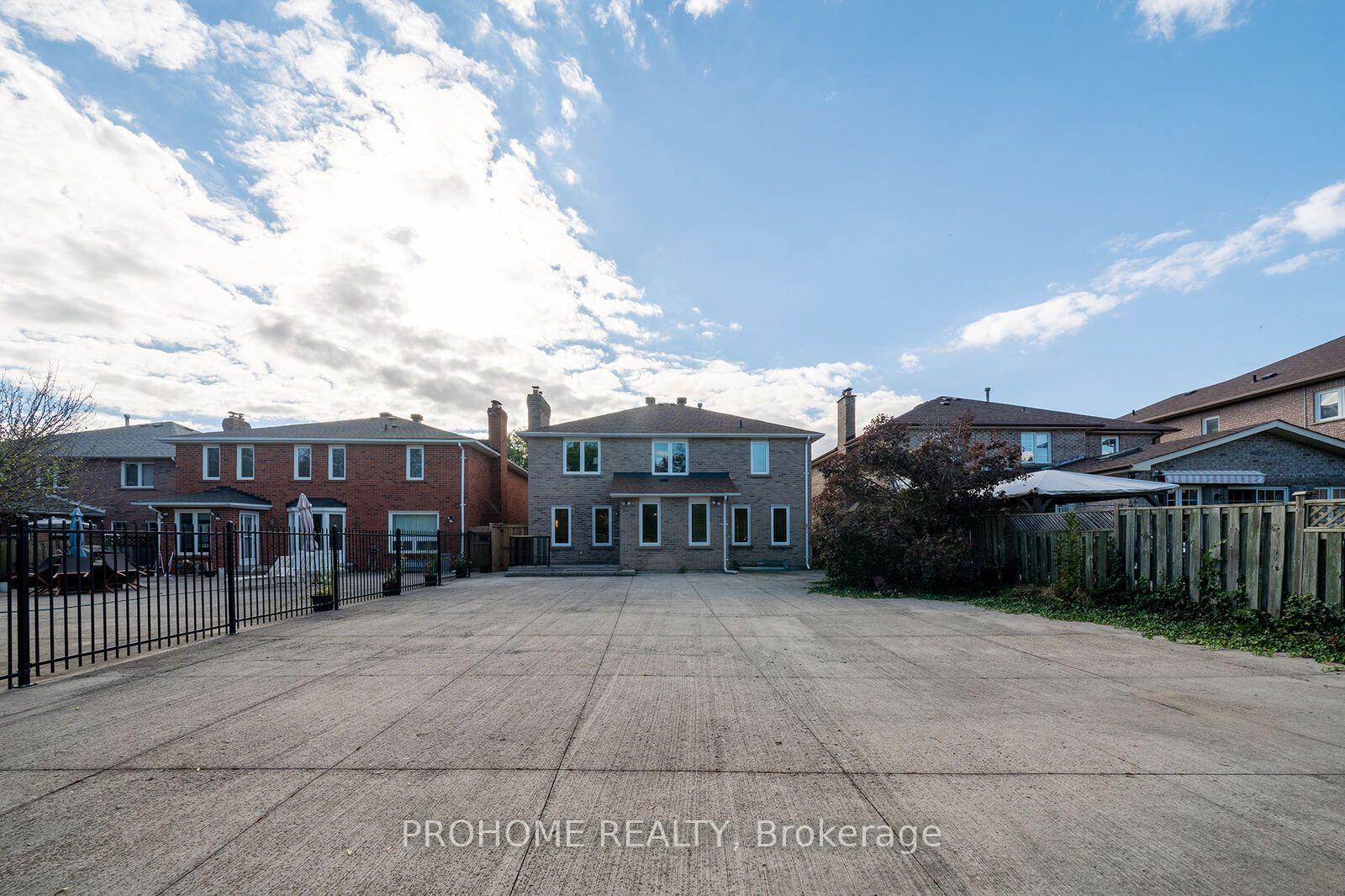 Photo 41 of 75 Somerset Crescent, Richmond Hill, Observatory — HOMEH