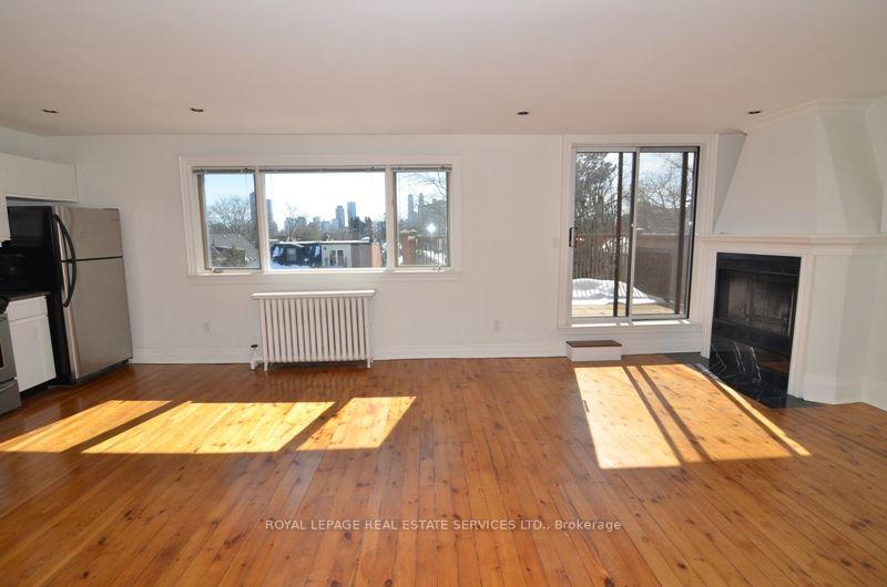 Photo 7 of Unit 3, 33 Woodlawn Avenue E, Toronto, Rosedale-Moore Park — HOMEH