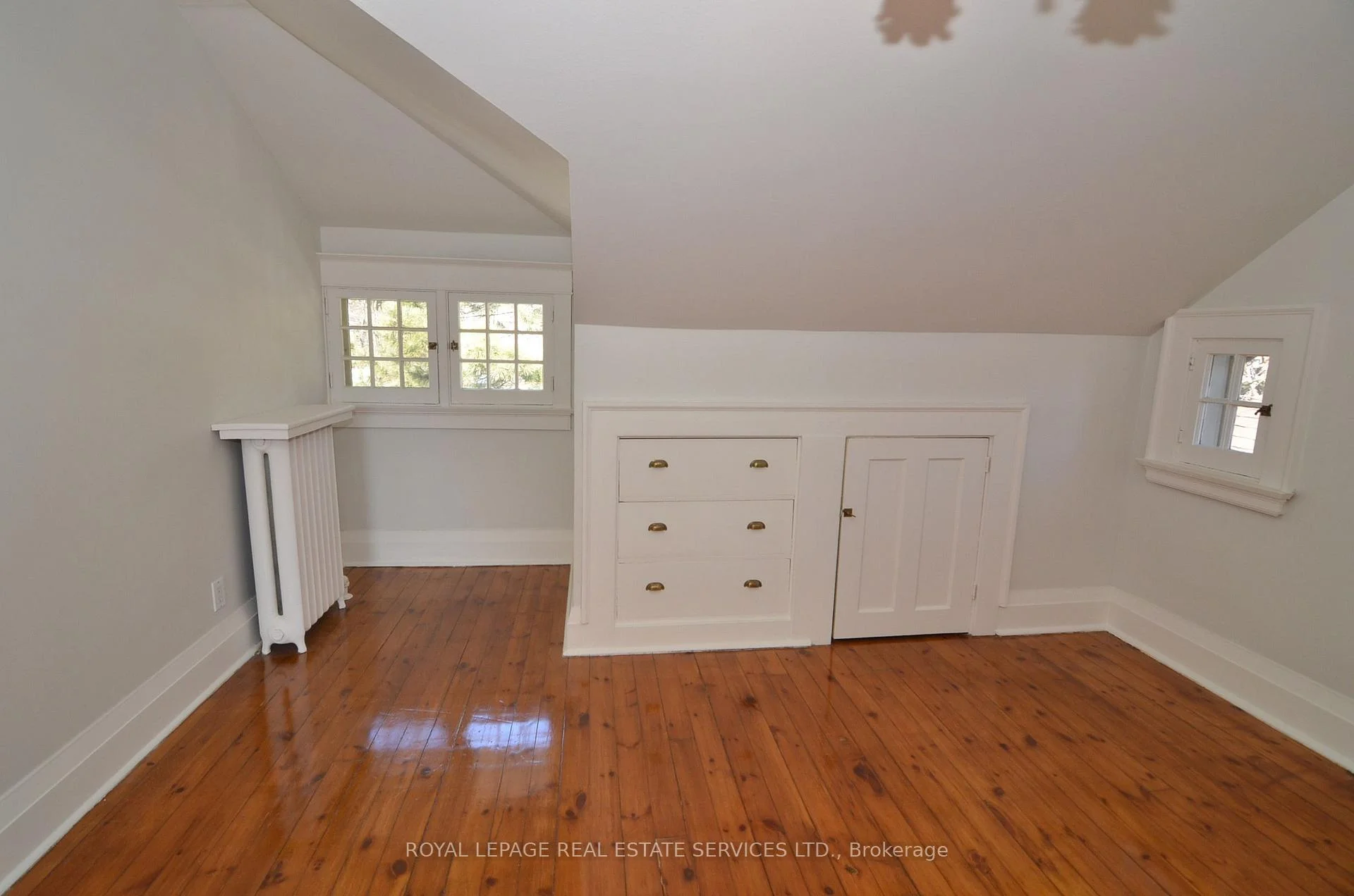 Photo 28 of Unit 3, 33 Woodlawn Avenue E, Toronto, Rosedale-Moore Park — HOMEH
