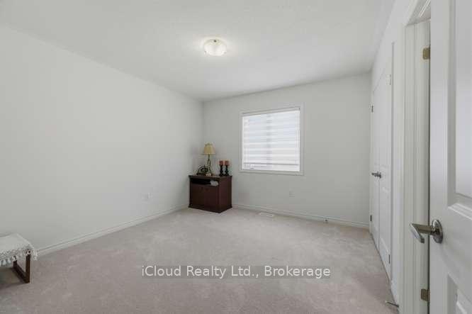 Photo 28 of 1944 Don White Court, Oshawa, Taunton — HOMEH