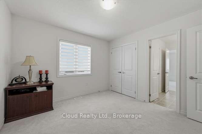 Photo 29 of 1944 Don White Court, Oshawa, Taunton — HOMEH