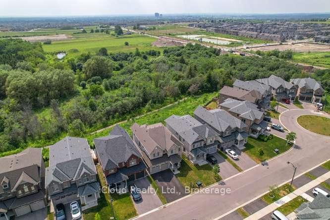 Photo 46 of 1944 Don White Court, Oshawa, Taunton — HOMEH