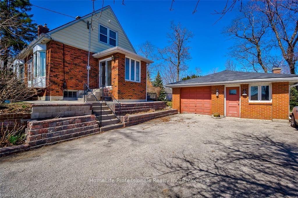 Photo 11 of 9788 Twenty Road W, Hamilton, Villages of Glancaster — HOMEH