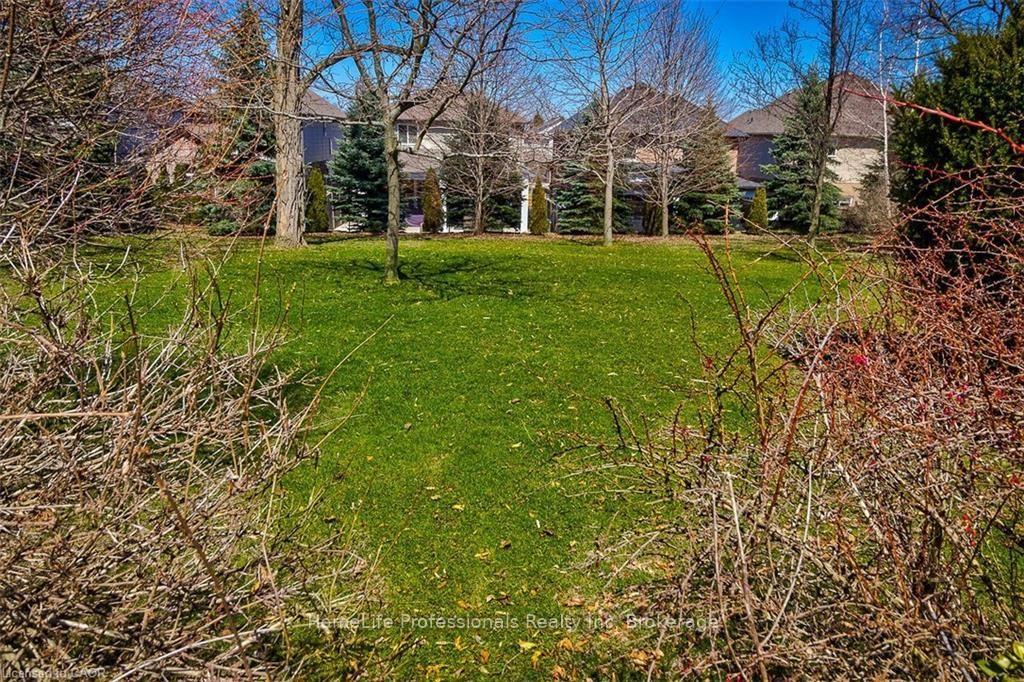 Photo 30 of 9788 Twenty Road W, Hamilton, Villages of Glancaster — HOMEH