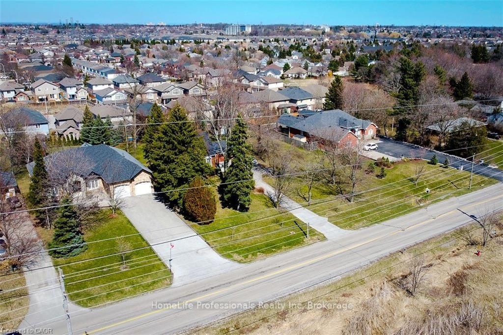 Photo 34 of 9788 Twenty Road W, Hamilton, Villages of Glancaster — HOMEH