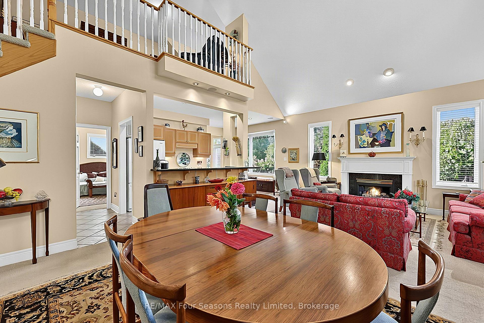 Photo 13 of 7 Callary Crescent, Collingwood — HOMEH