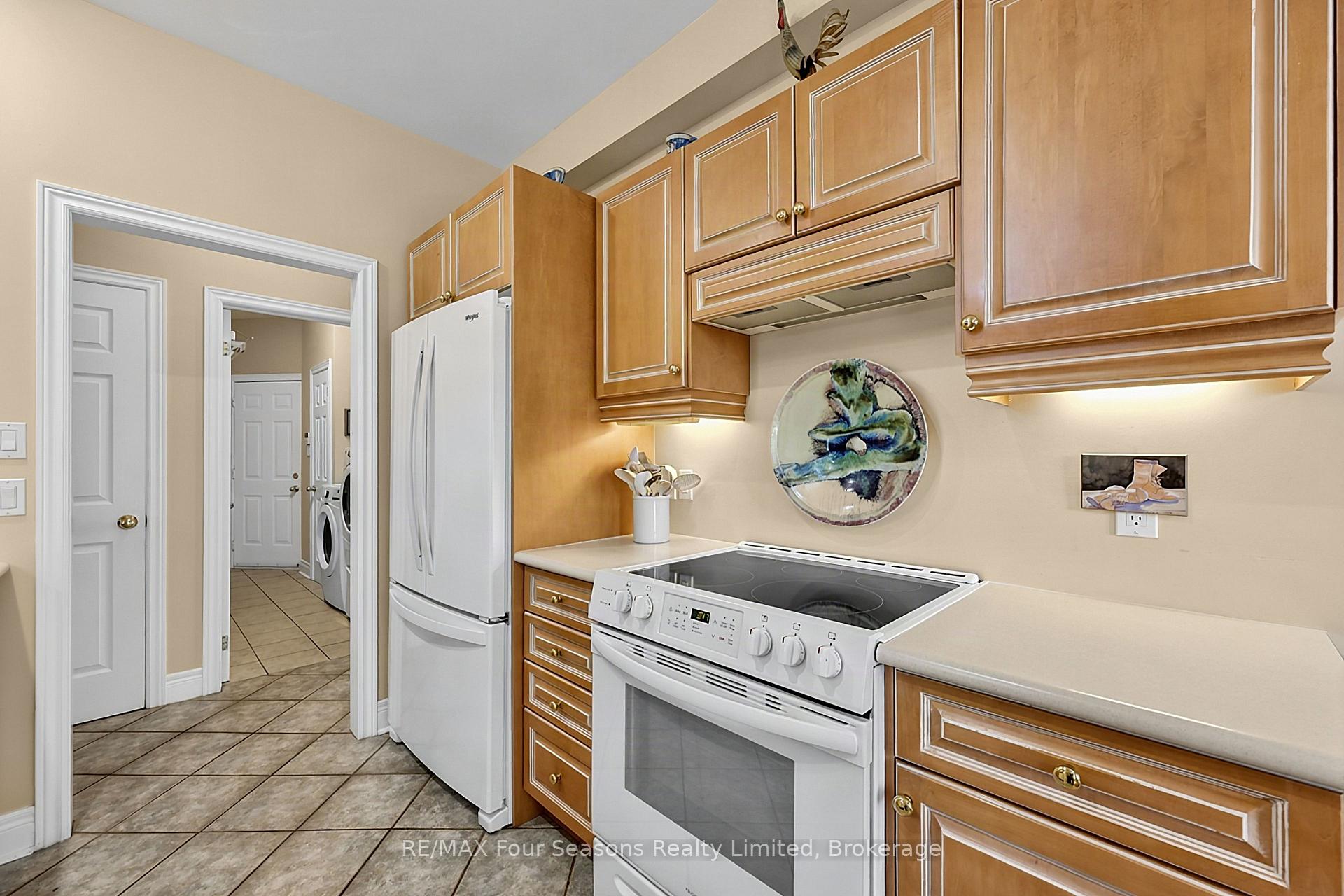Photo 23 of 7 Callary Crescent, Collingwood — HOMEH