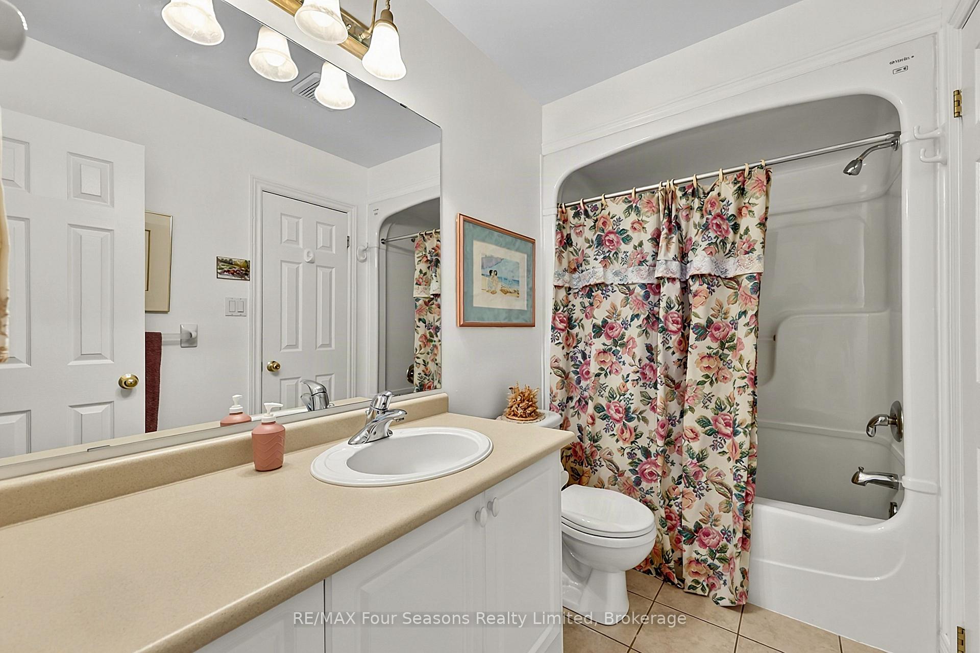 Photo 44 of 7 Callary Crescent, Collingwood — HOMEH