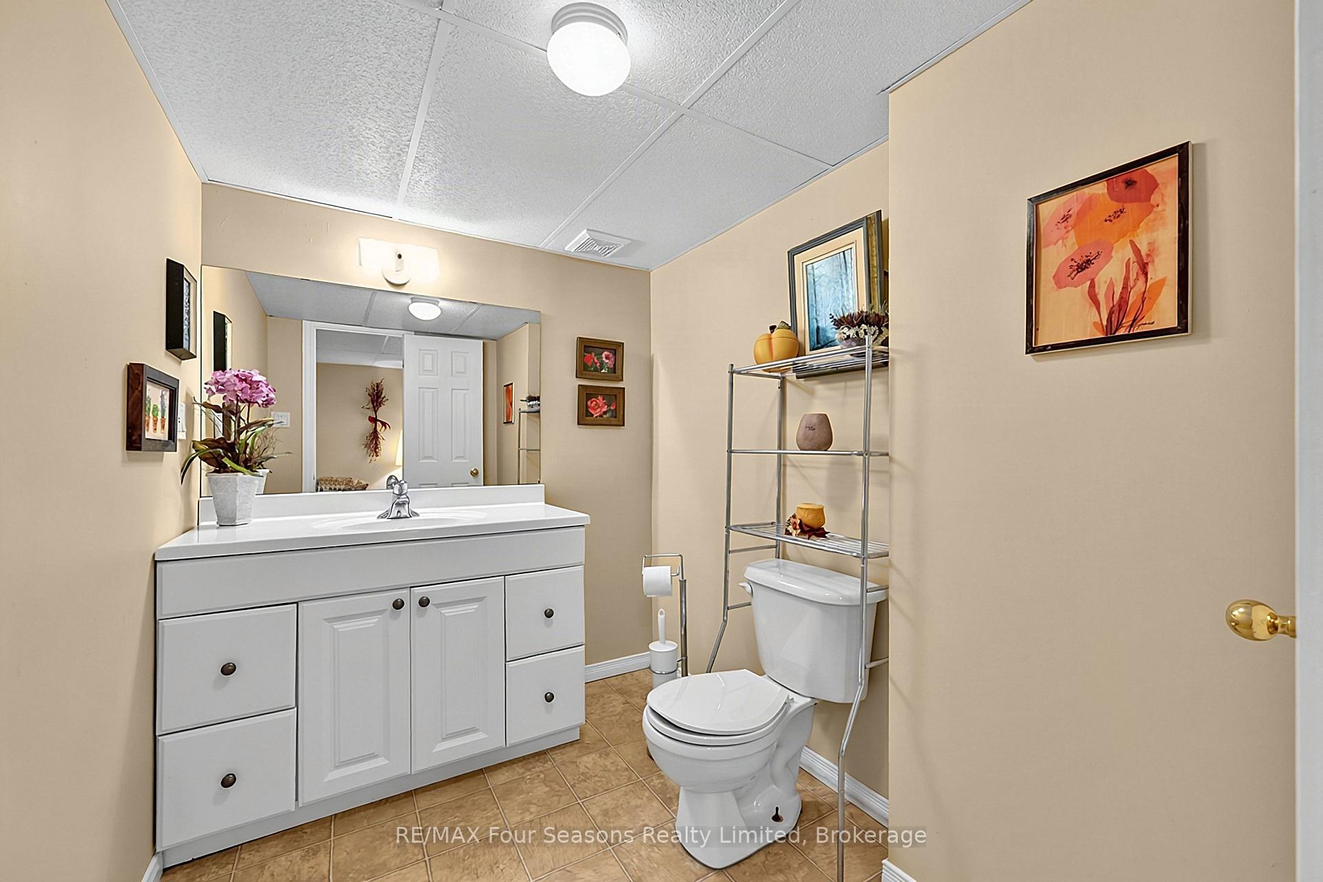 Photo 52 of 7 Callary Crescent, Collingwood — HOMEH