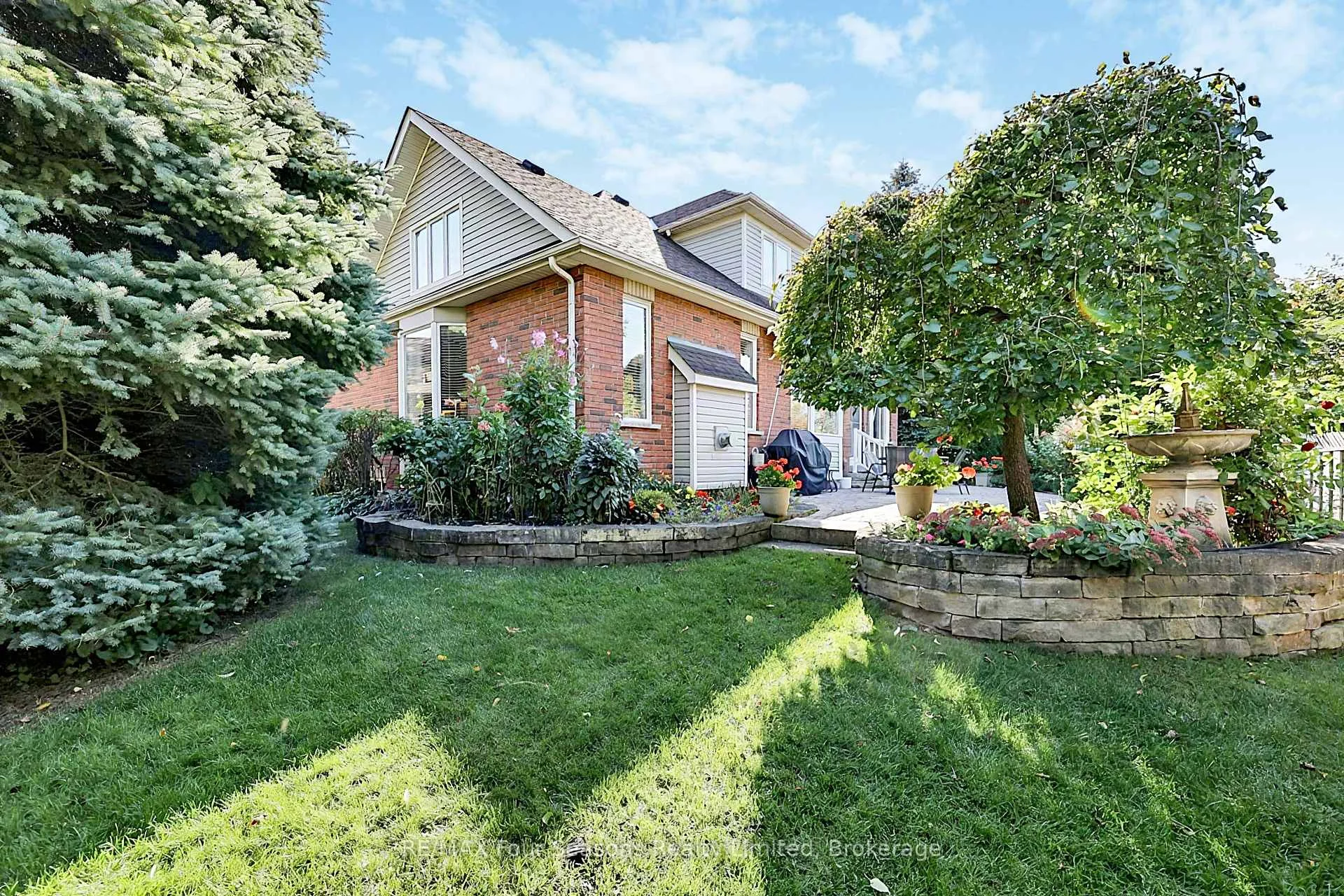 Photo 76 of 7 Callary Crescent, Collingwood — HOMEH