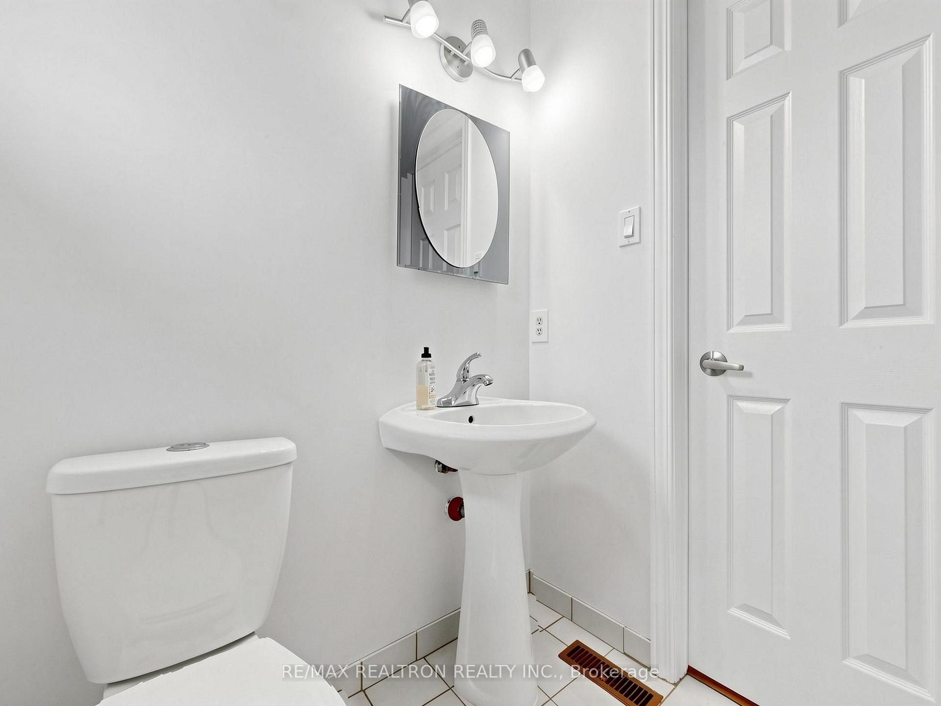 Photo 36 of 101 Chieftain Crescent, Barrie, Allandale Centre — HOMEH