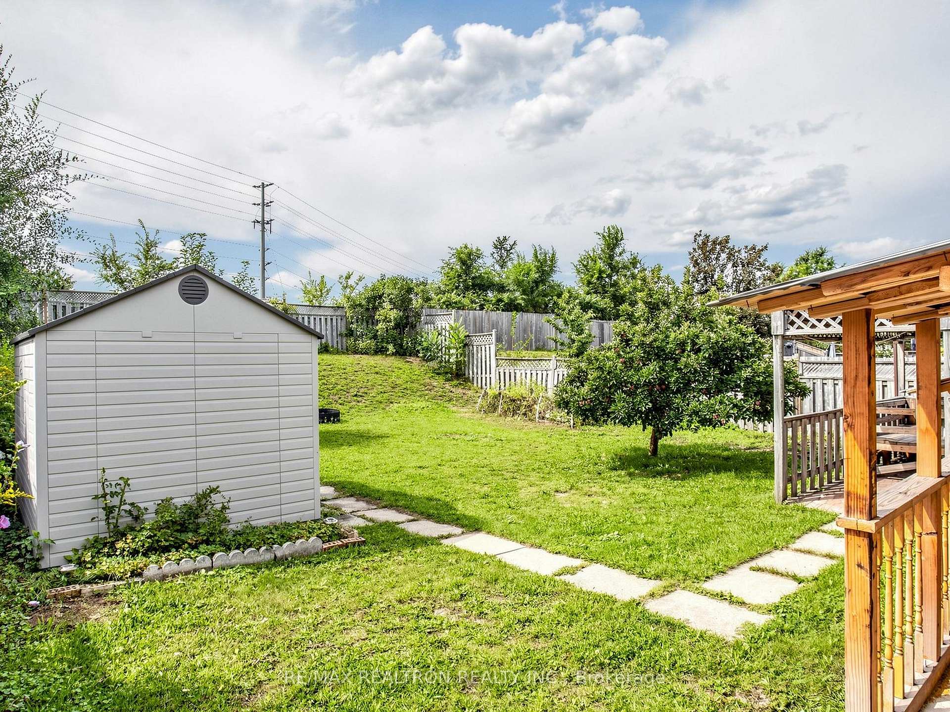Photo 44 of 101 Chieftain Crescent, Barrie, Allandale Centre — HOMEH